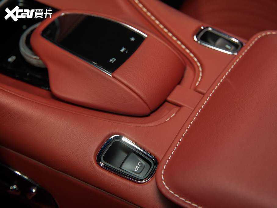 2020˹DRDB11 V8 Volante Shadow Edition