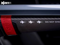 ���g����V12 SPEEDSTER���g����