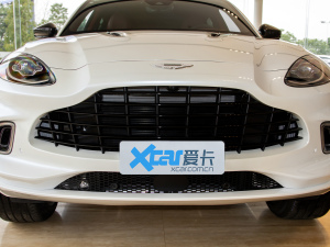 2021��4.0T V8 �o�֮�� �������^