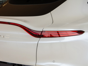 2021��4.0T V8 �o(w��)�֮�� ��(x��)��(ji��)���^