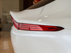 2021��4.0T V8 �o(w��)�֮�� ��(x��)��(ji��)���^