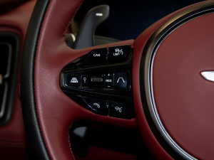 2021��4.0T V8 �o�֮�� �п؅^