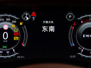 2021��4.0T V8 �o�֮�� �п؅^