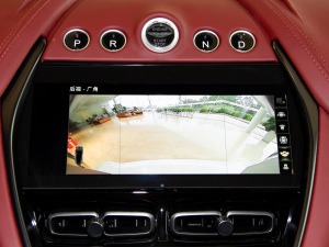 2021��4.0T V8 �o�֮�� �п؅^