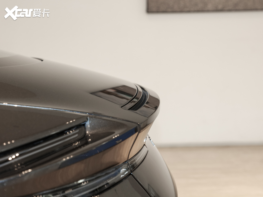 2022˹DRDB11 4.0T V8 Coupe