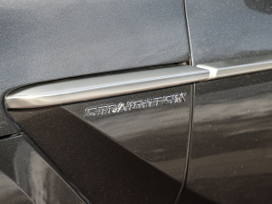 2022��3.0T Straight-Six �������^