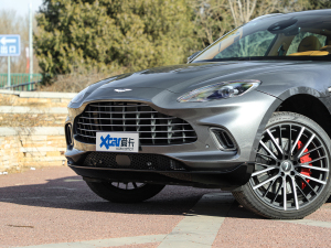 2022��3.0T Straight-Six �������^