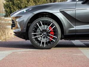 2022��3.0T Straight-Six �������^