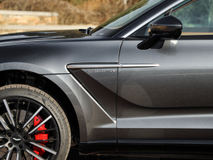 2022��3.0T Straight-Six �������^