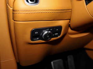 2022��3.0T Straight-Six �v܇�Ƅ���