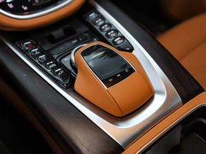 2022��3.0T Straight-Six �п؅^(q��)