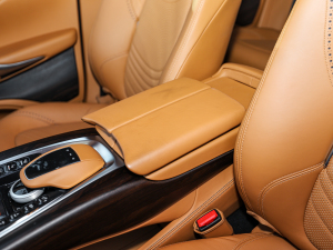 2022��3.0T Straight-Six �п؅^