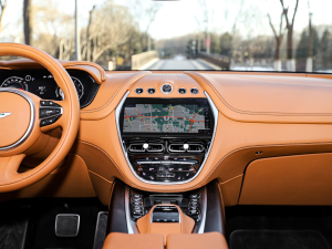 2022��3.0T Straight-Six �п��_