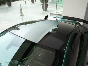 2023款4.0T V8 F1 Edition Coupe 车顶