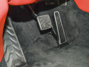 2023��3.0T Straight-Six �п؅^(q��)