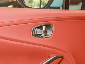 2023��3.0T Straight-Six �п؅^(q��)