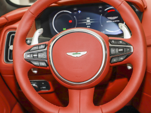 2023��3.0T Straight-Six �п؅^(q��)