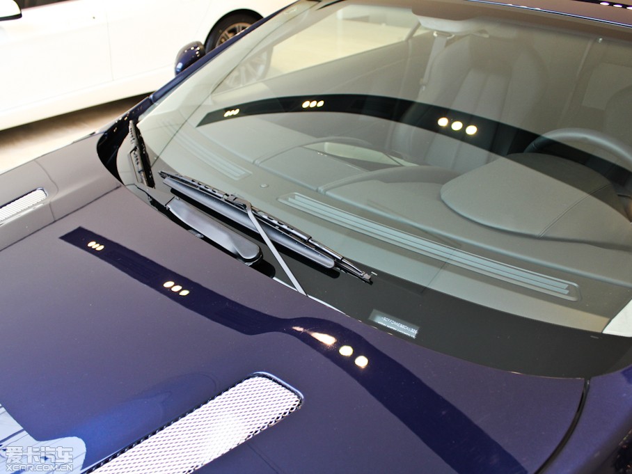 2011��DB9 6.0 Touchtronic Volante