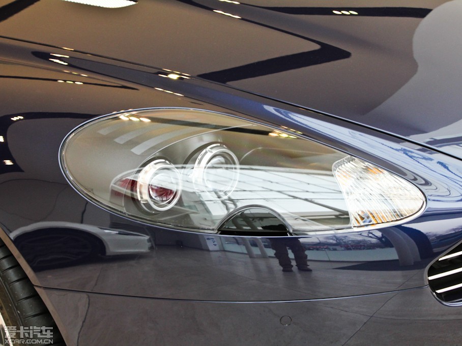 2011��DB9 6.0 Touchtronic Volante