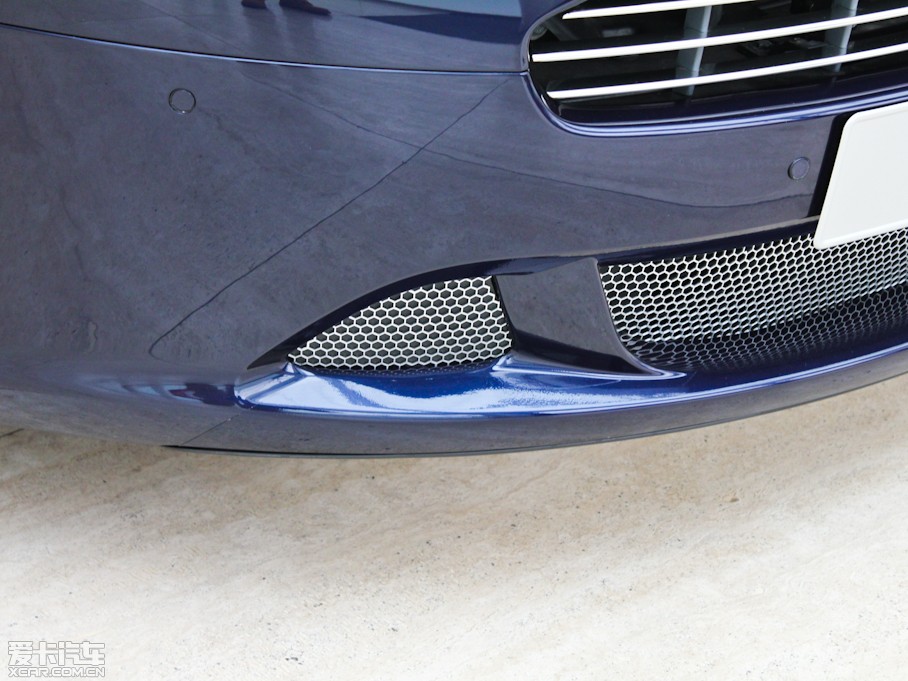 2011��DB9 6.0 Touchtronic Volante