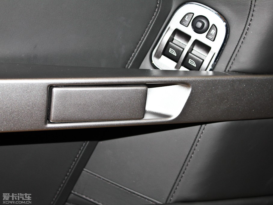 2011��DB9 6.0 Touchtronic Volante