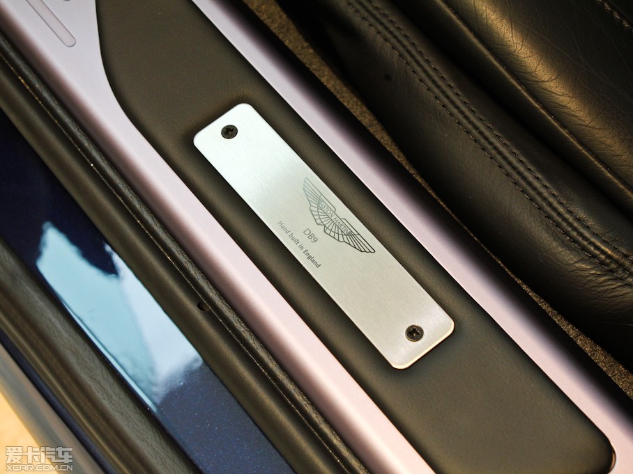 2011��DB9 6.0 Touchtronic Volante