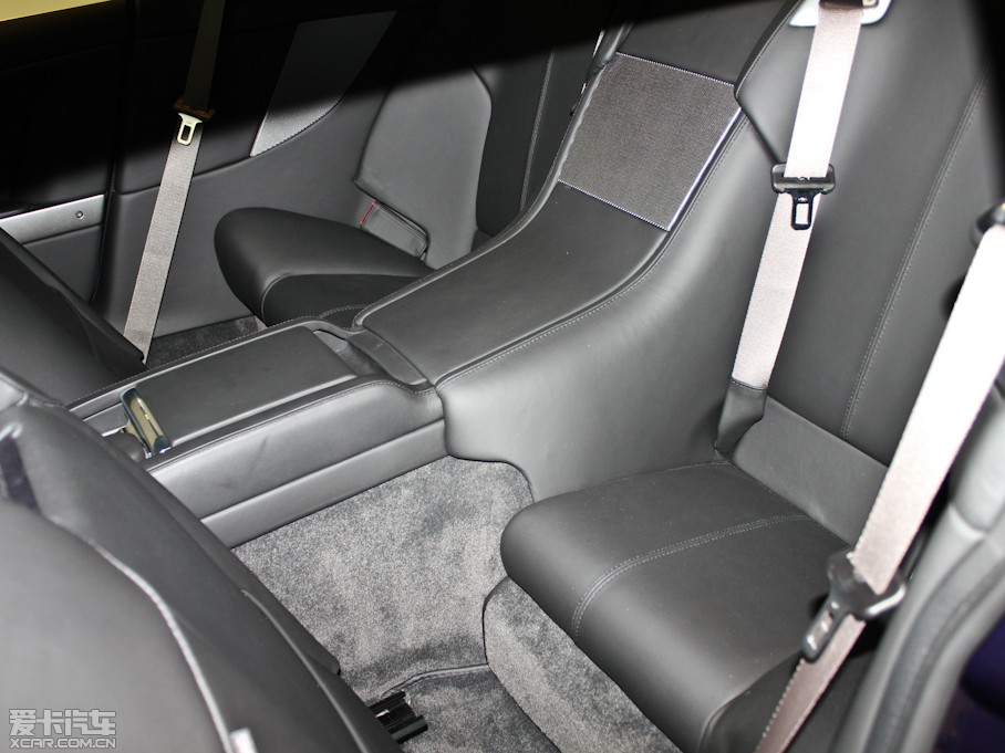 2011��DB9 6.0 Touchtronic Volante