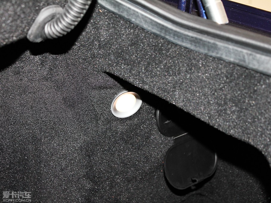 2011��DB9 6.0 Touchtronic Volante