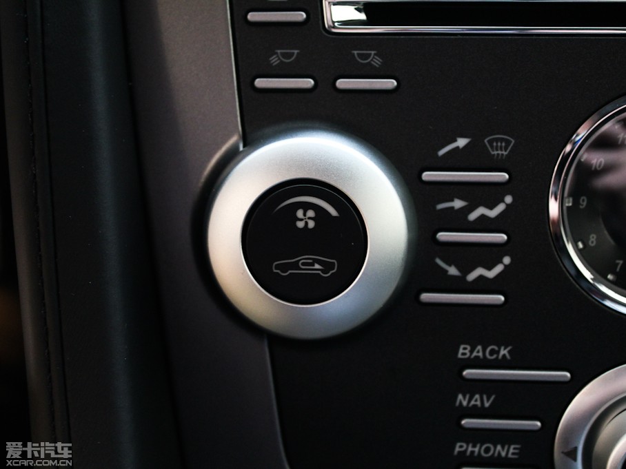 2011��DB9 6.0 Touchtronic Volante