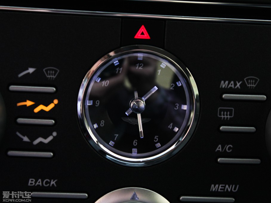 2011��DB9 6.0 Touchtronic Volante