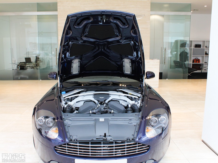 2011��DB9 6.0 Touchtronic Volante