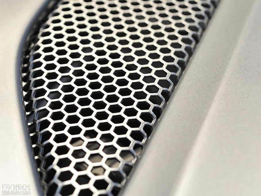 2014Vanquish Volante 