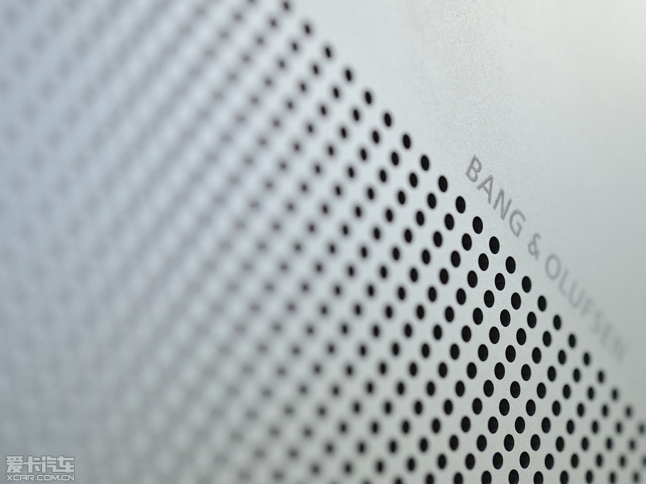 2014Vanquish Volante 