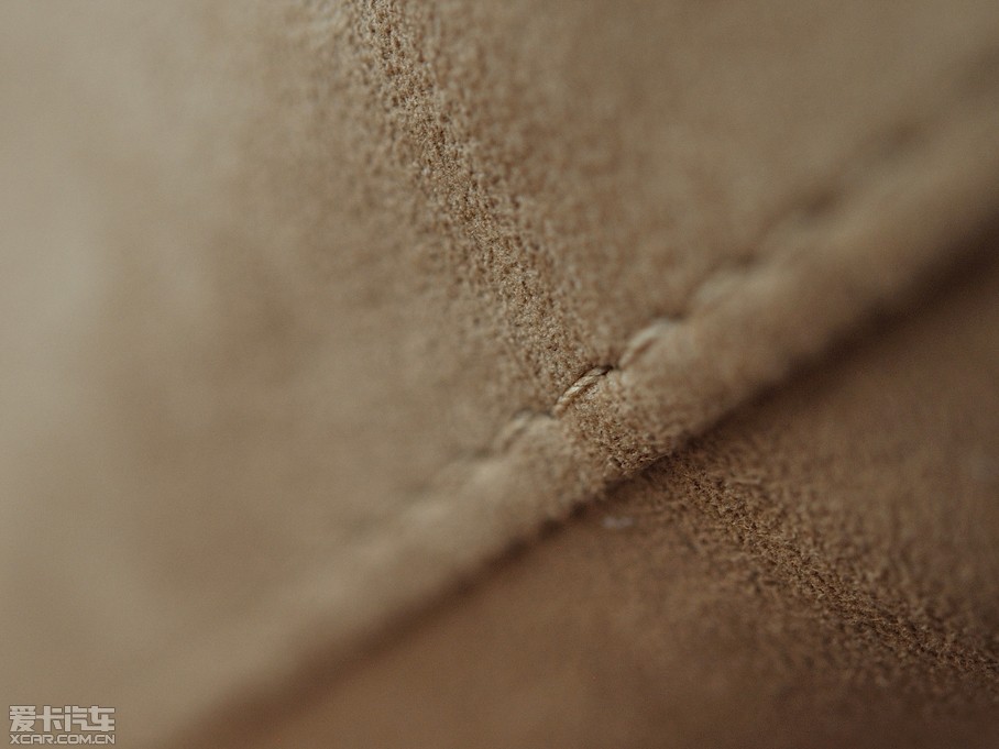 2014Vanquish Volante 