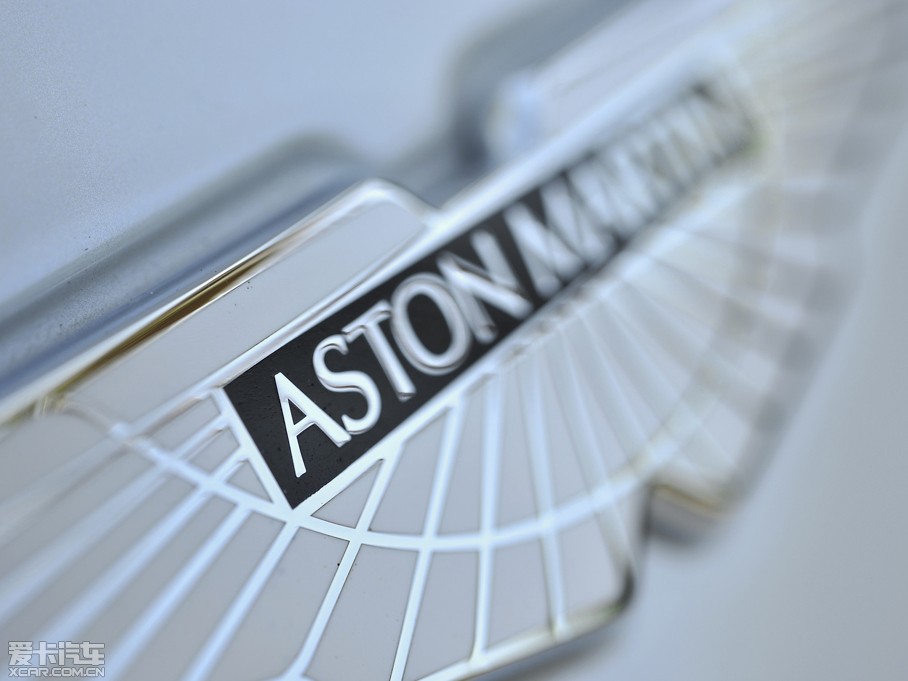 2014Vanquish Volante 