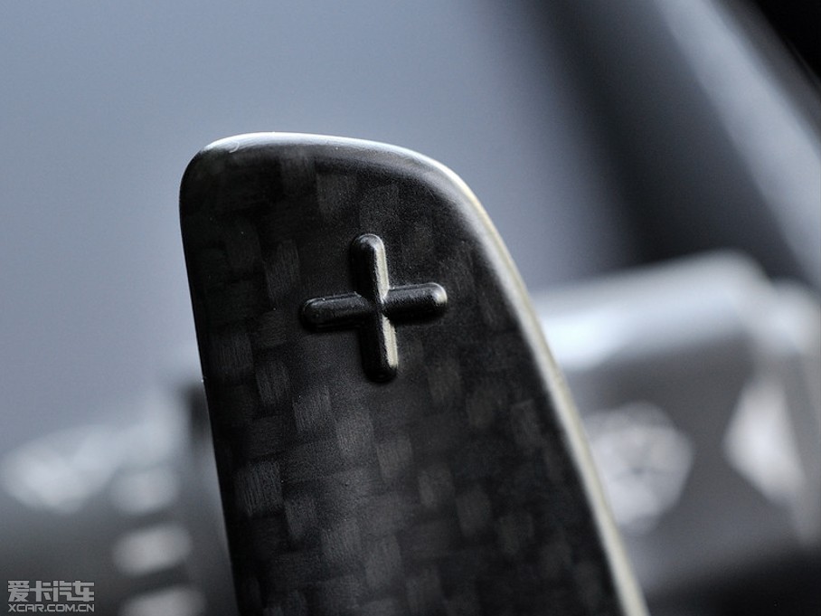 2014Vanquish Volante 