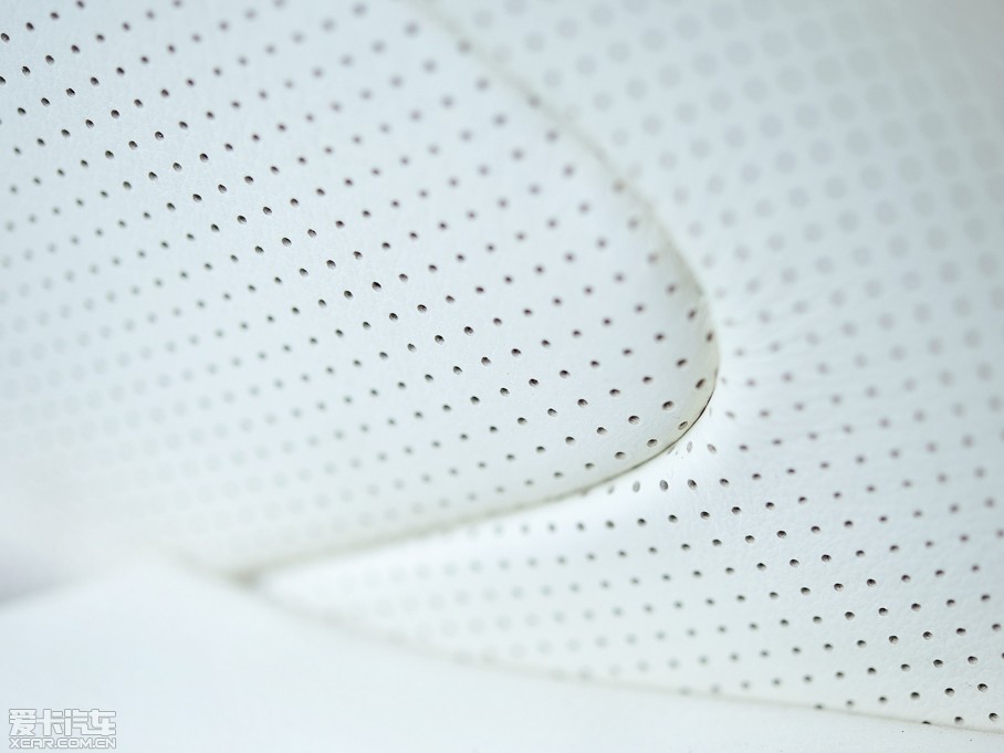 2014Vanquish Volante 