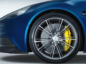 2014Volante  (x)(ji)^