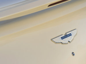 2014Volante  (x)(ji)^