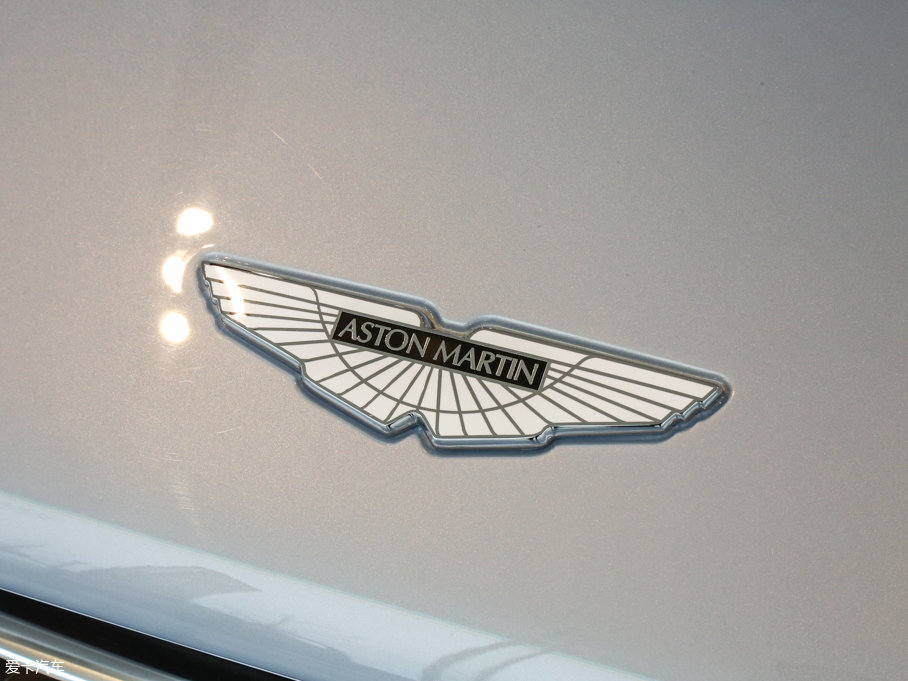 2015Vanquish 6.0L Coupe