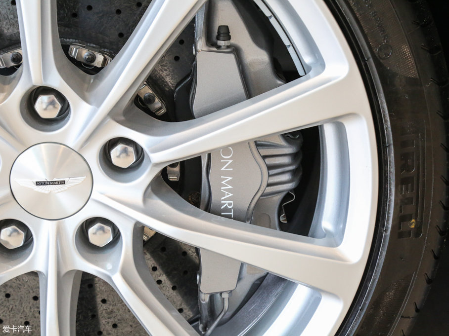 2015Vanquish 6.0L Coupe