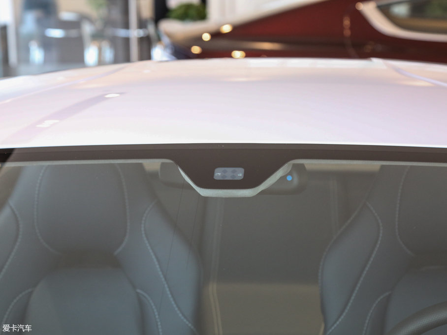 2015Vanquish 6.0L Coupe