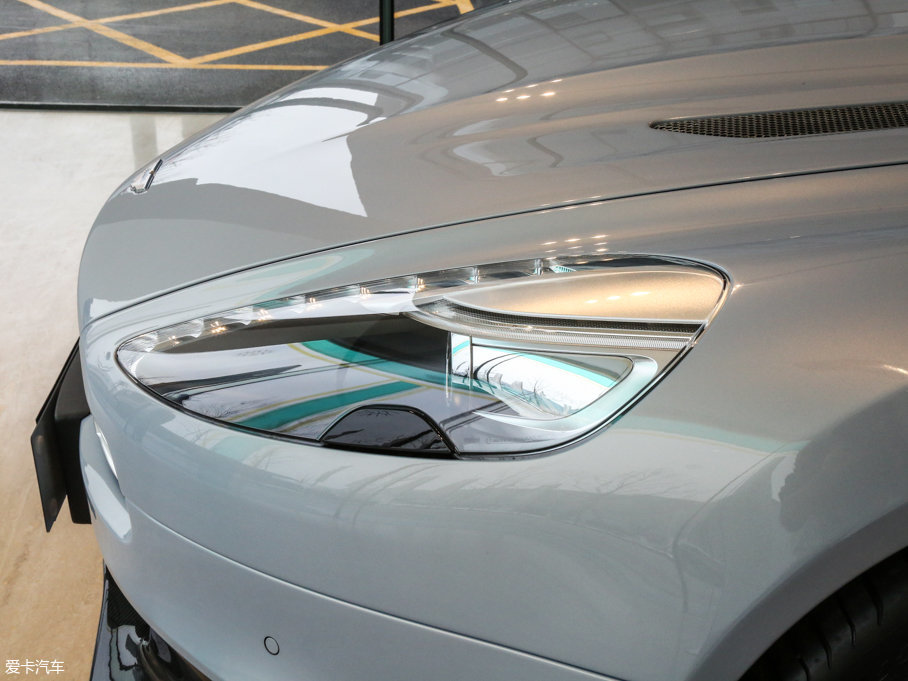 2015Vanquish 6.0L Coupe