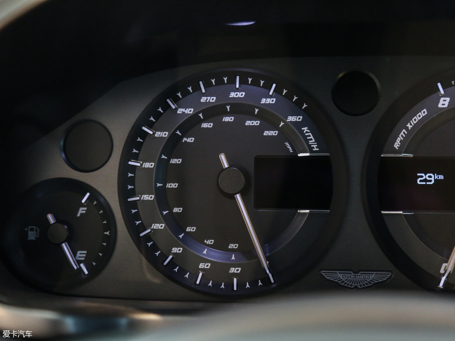 2015Vanquish 6.0L Coupe