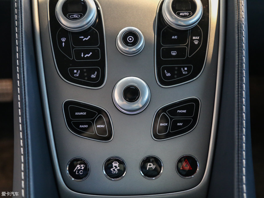 2015Vanquish 6.0L Coupe