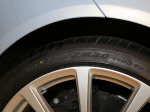 20156.0L Coupe ݆̥ߴ