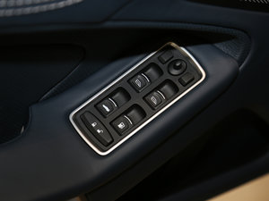 20156.0L Coupe п؅^(q)