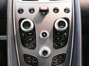 20156.0L Coupe п؅^