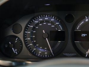 20156.0L Coupe п؅^(q)