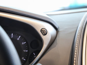 20156.0L Coupe п؅^(q)